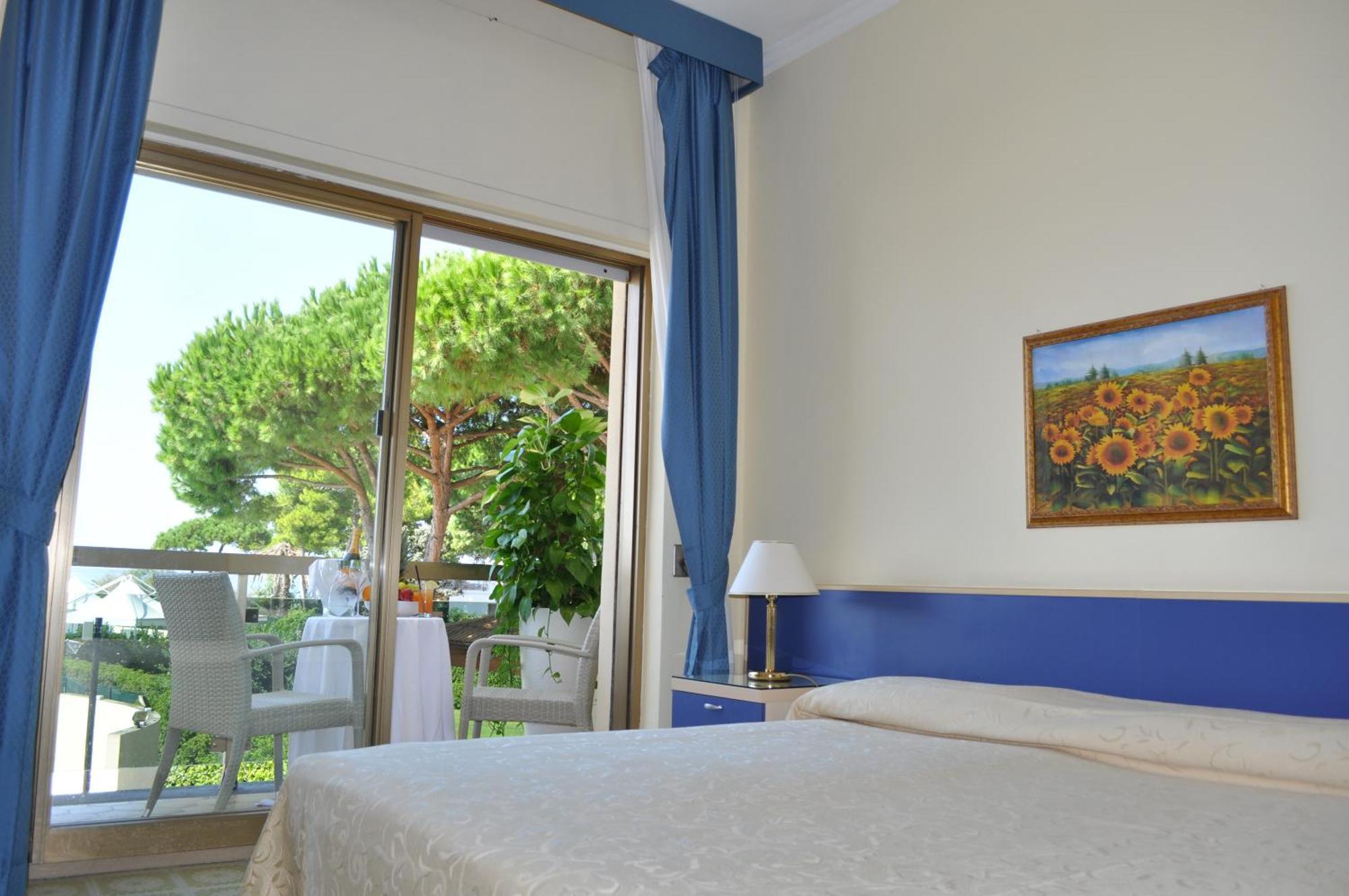 Hotel La Playa Sperlonga Extérieur photo